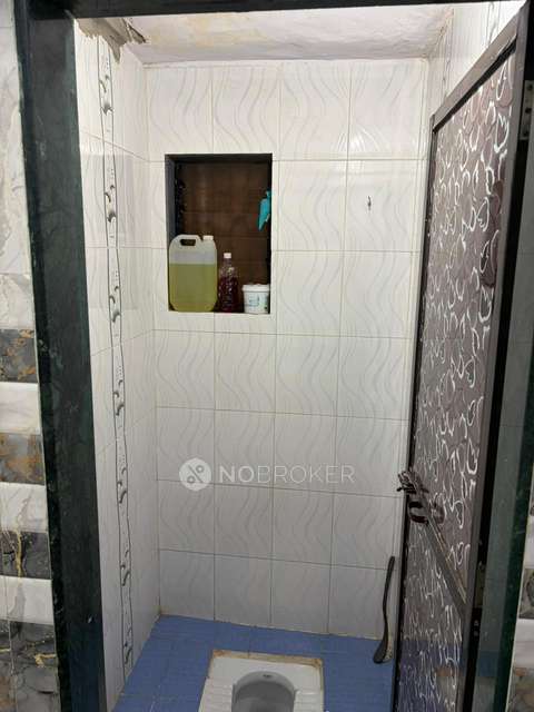 2 BHK Flat In Azra Apartment, Mumbra For Sale  In Sumaiya High School & Jr. College