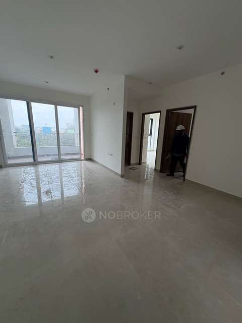 2 BHK Flat In Shapoorji Pallonji Parkwest 2 For Sale  In Jagajeevanram Nagar