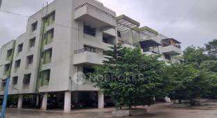 Single Room for Female In 2 BHK  In Vanashree Apartments In Hadapsar