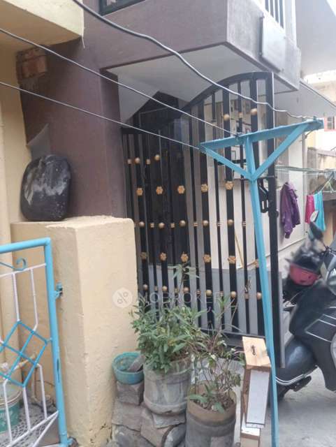 2 BHK Flat In Standalonebuilding for Rent  In Kanteerava Nagar