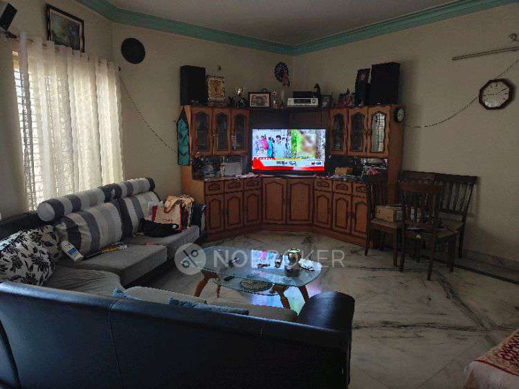 2 BHK House for Rent  In Aviraag Health Centre & Clinical Lab, Devinagar Main Road, Devinagar, Bengaluru, Karnataka, India