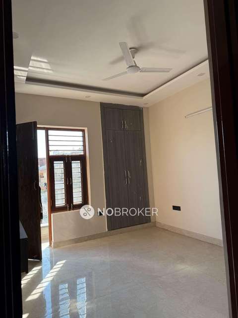 3 BHK Flat In Amolik Residency For Sale  In Sector 85