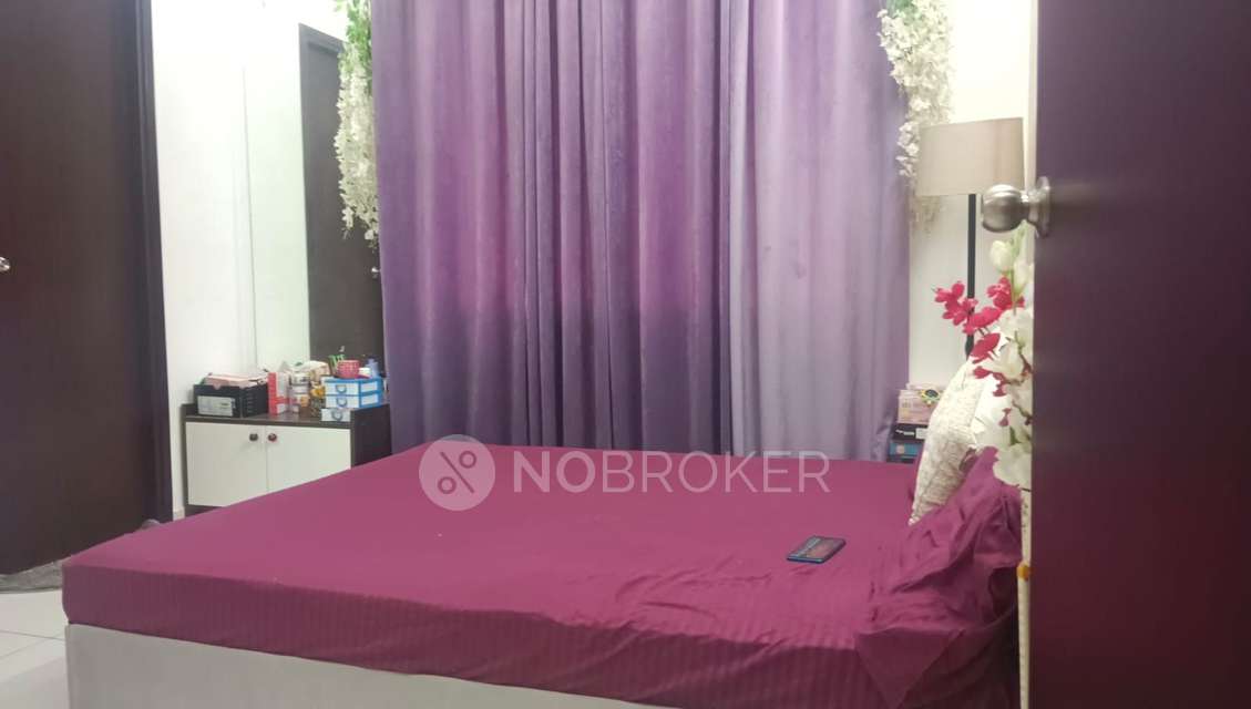 3 BHK Flat In Shriram Greenfield For Sale  In Bommenahalli