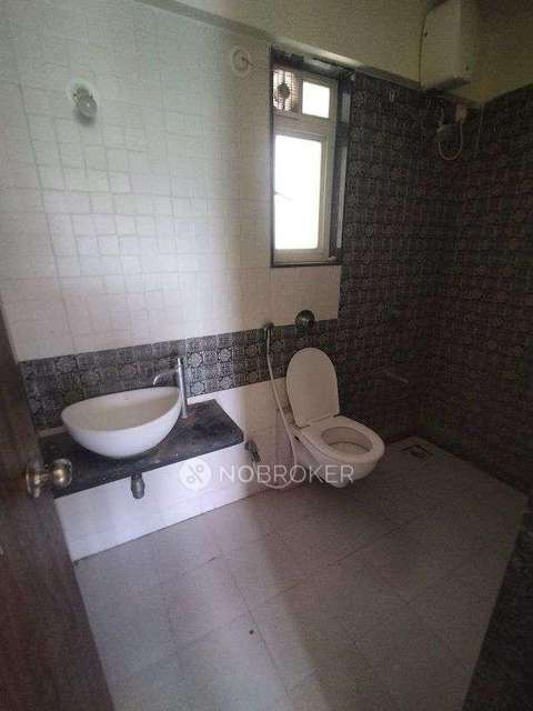 2 BHK Flat In Ravinanada Trinity for Rent  In Wagholi