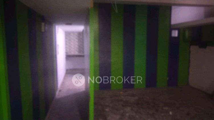 Godown/Warehouse in Chanakya Place, Delhi for Rent 