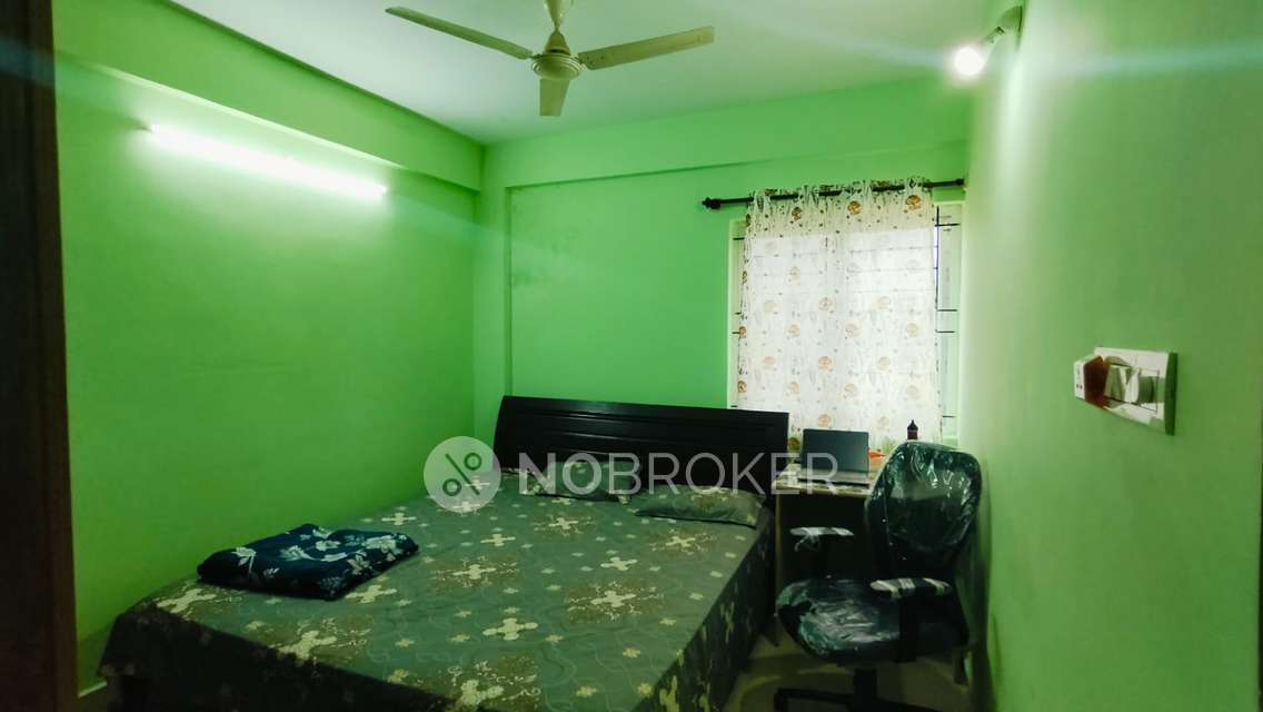 Shared Room for Female In 1 BHK  In Ayyappa Nagar