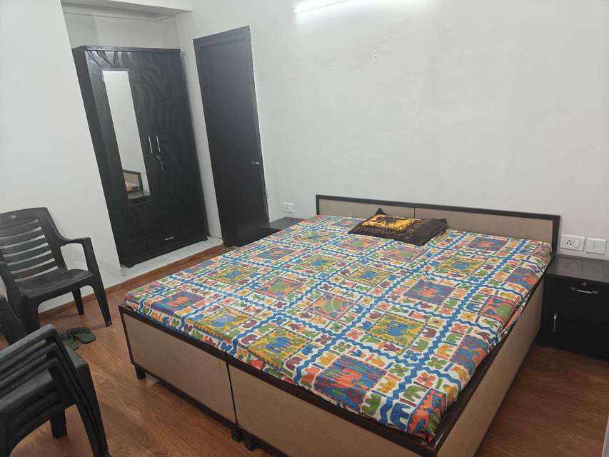 PG for Boys in Amrapali Leisure Valley