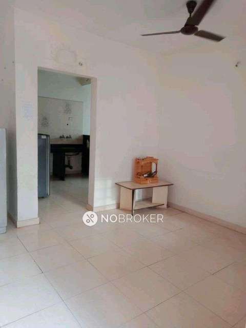 2 BHK Flat In Kunal Icon Co-operative Housing Society For Sale  In Pimple Saudagar