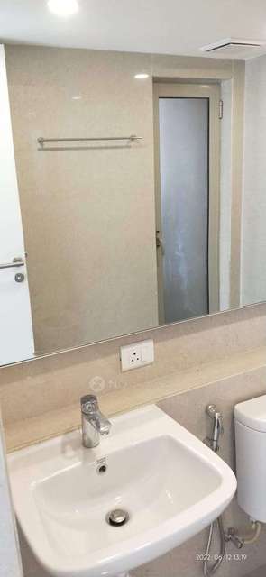 3 BHK Flat In Hiranandani Obelia The Walk For Sale  In Thane West