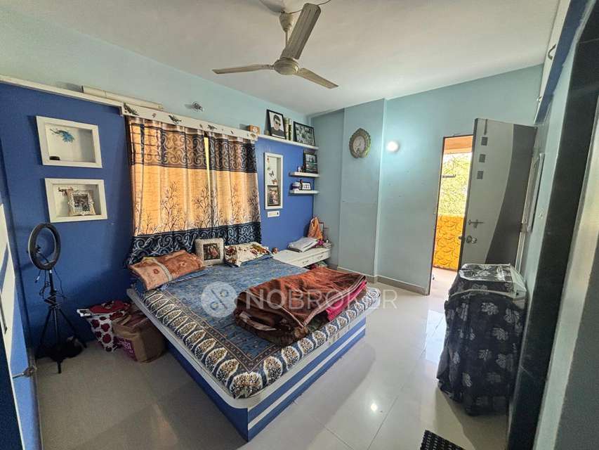 3 BHK Flat In Kapeesh Residency For Sale  In Rajgurav Colony