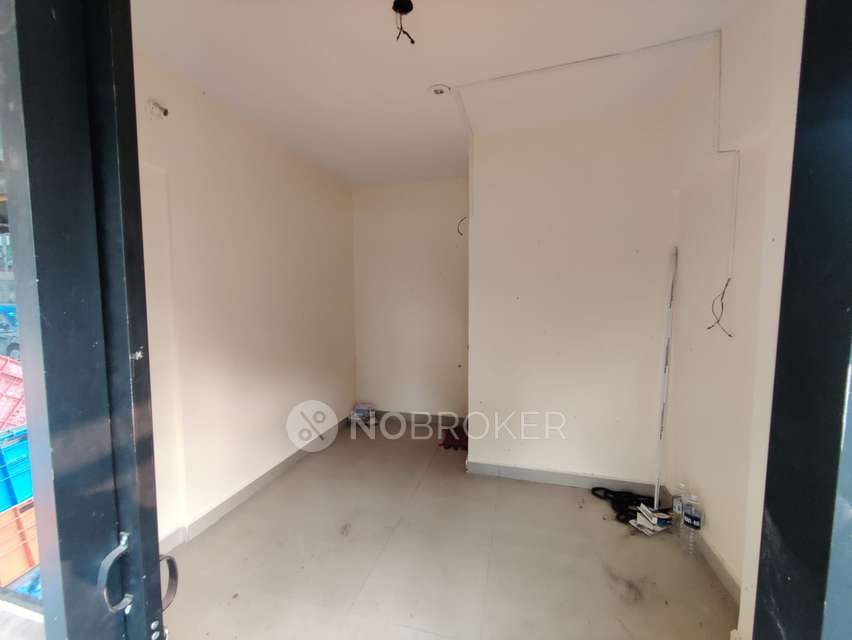 Shop in Thane West, Mumbai for Rent 