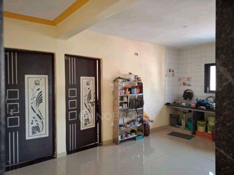 Shared Room for Male In 2 BHK  In Apartment In  Pimpri-chinchwad