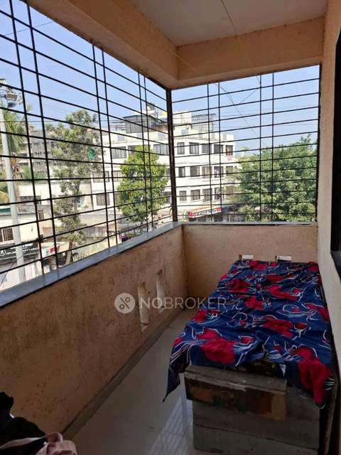 Shared Room for Male In 2 BHK  In Apartment In  Pimpri-chinchwad