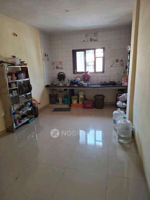 Shared Room for Male In 2 BHK  In Apartment In  Pimpri-chinchwad