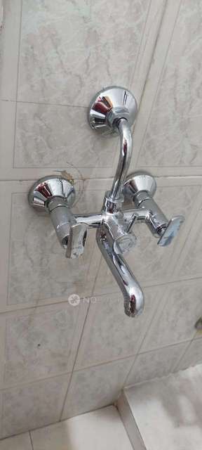 2 BHK Flat In Sri Lakshmi Nivas For Sale  In  Madhapur,