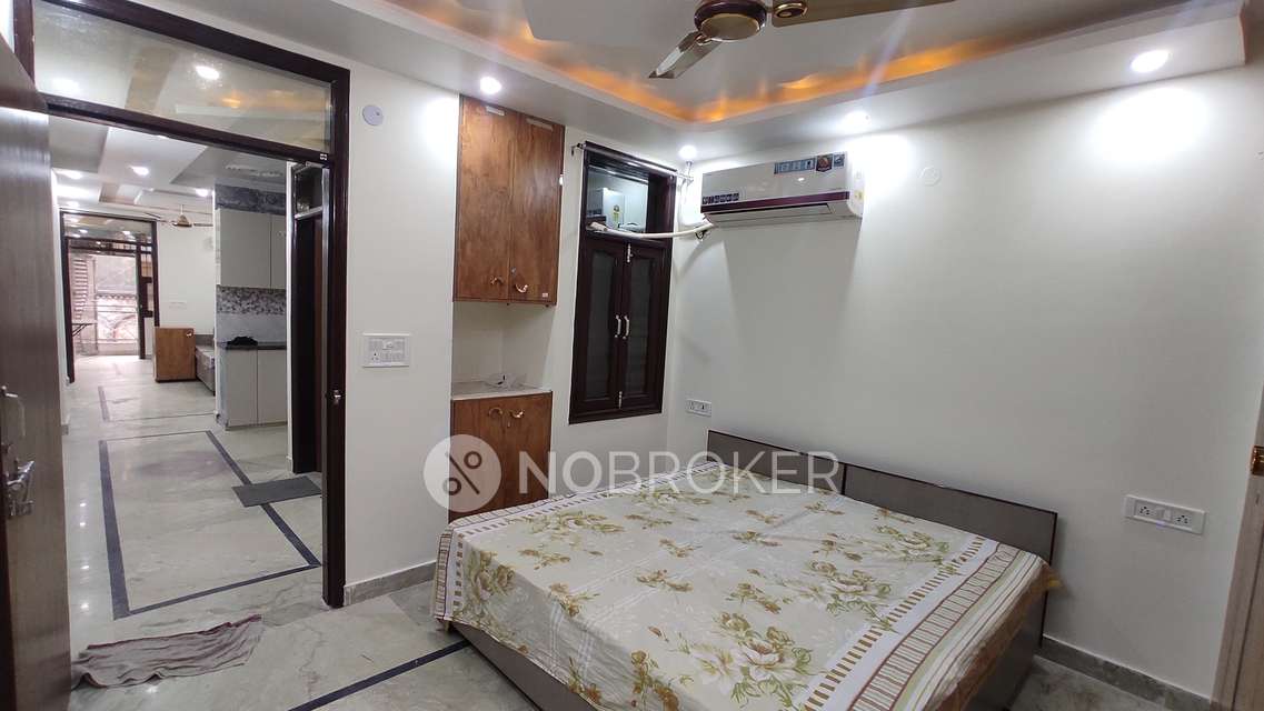 2 BHK Flat In Shadipur for Rent  In Shadipur