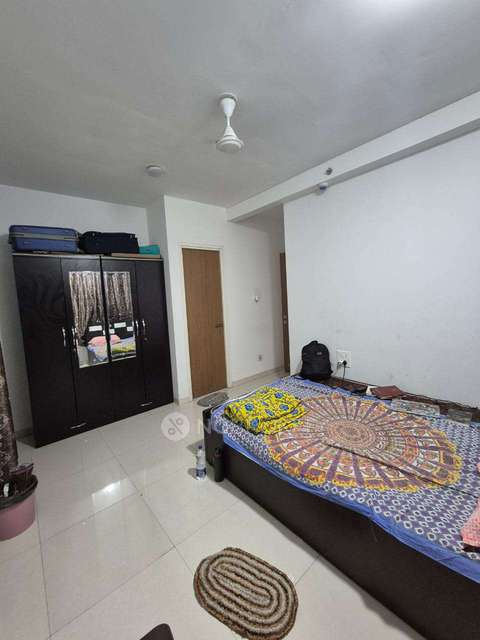 2 BHK Flat In Apartment for Rent  In Katraj
