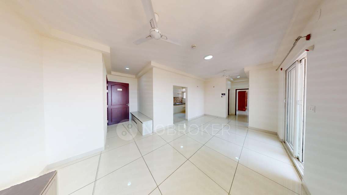 2 BHK Flat In Prestige Lakeside Habitat For Sale  In Varthur