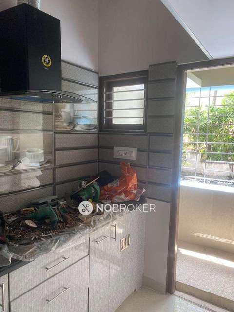 4+ BHK House For Sale  In Vijinapura Railway Underpass