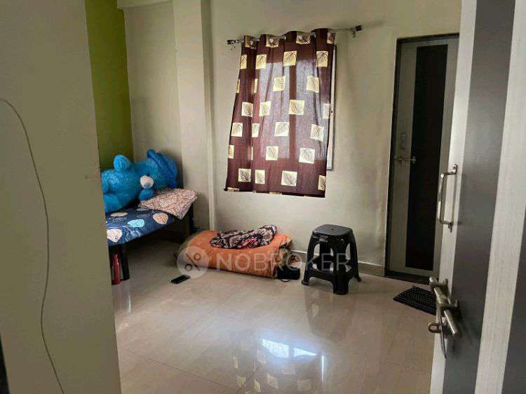 Single Room for Female In 1 BHK  In Ganesh Prasad Apartment In Shreephal Homes