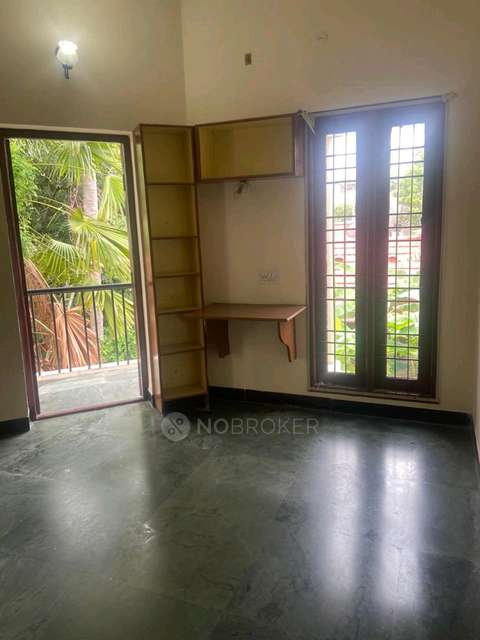 PG for Girls in Mugalivakkam