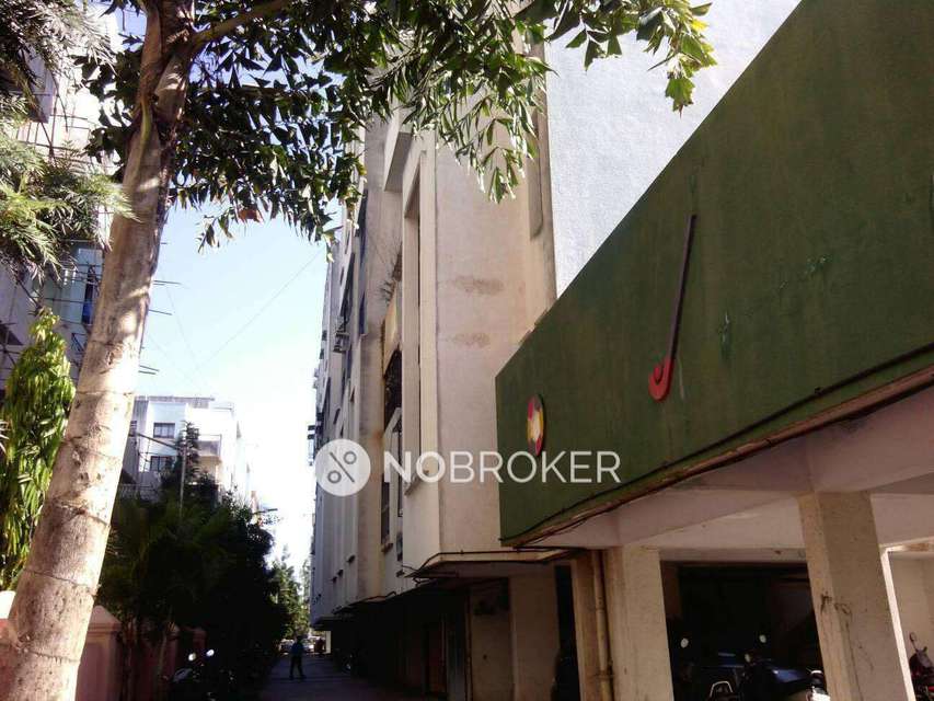 Single Room for Male In 3 BHK  In Hari Om Puram In Aundh