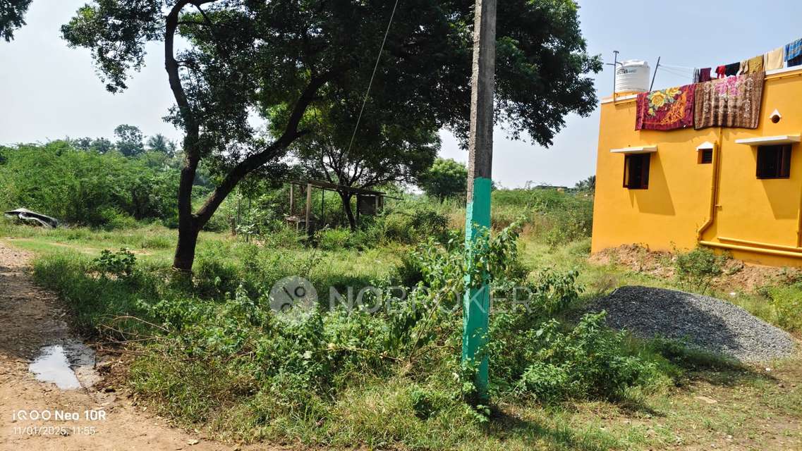 Plot For Sale  In Anuppampattu Railway Station