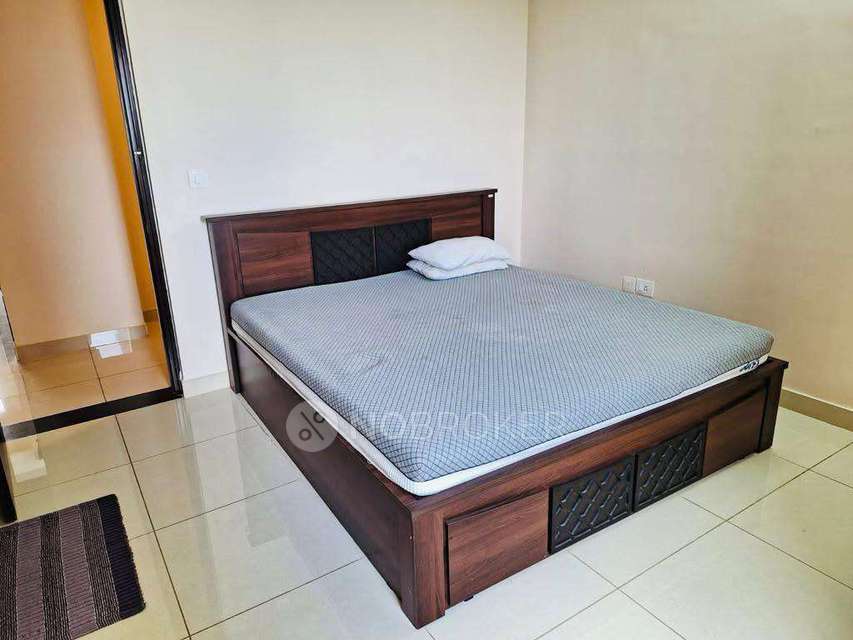 3 BHK Flat In Pashmina Waterfront Apartment For Sale  In Old Madras Road 