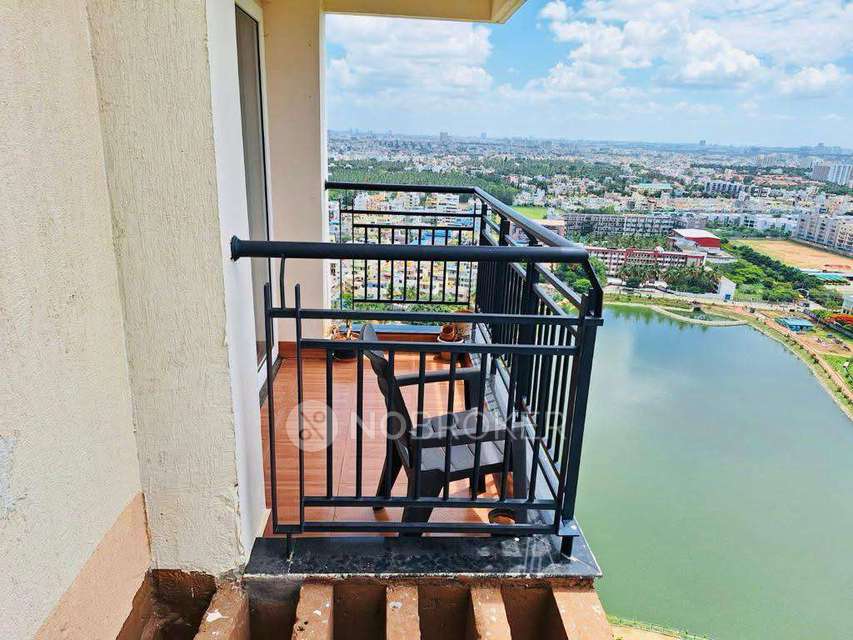 3 BHK Flat In Pashmina Waterfront Apartment For Sale  In Old Madras Road 