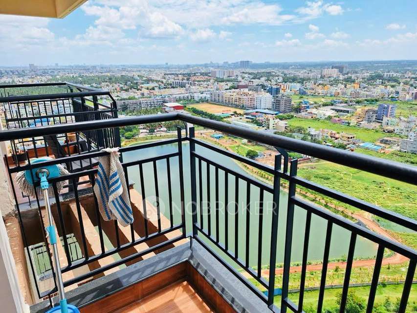 3 BHK Flat In Pashmina Waterfront Apartment For Sale  In Old Madras Road 