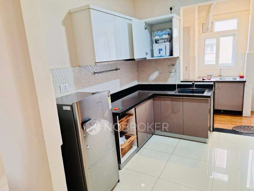 3 BHK Flat In Pashmina Waterfront Apartment For Sale  In Old Madras Road 