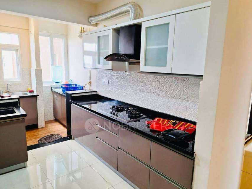 3 BHK Flat In Pashmina Waterfront Apartment For Sale  In Old Madras Road 