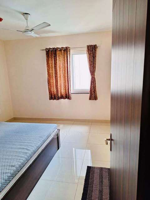 3 BHK Flat In Pashmina Waterfront Apartment For Sale  In Old Madras Road 