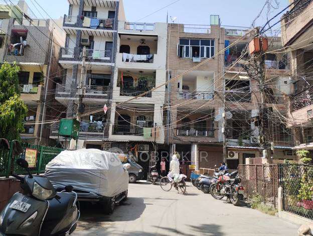 Single Room for Male In 3 BHK  In West Patel Nagar, Patel Nagar