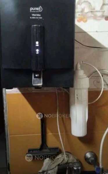 PG for Girls in Goregaon West Metro Station