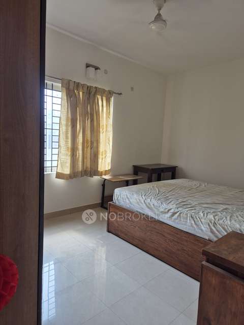 2 BHK Flat In Raj Paradise Apartments,  Bilekahalli, Bangalore For Sale  In  Bilekahalli, Bangalore