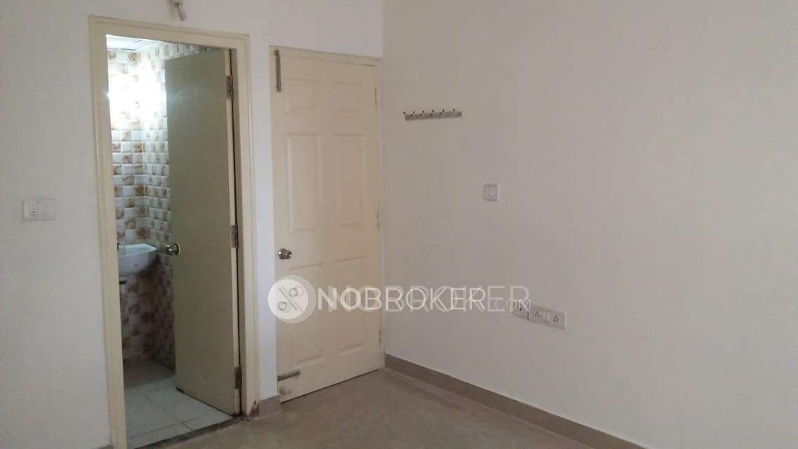 2 BHK Flat In Ds Max Seagull Nest For Sale  In  Kr Puram