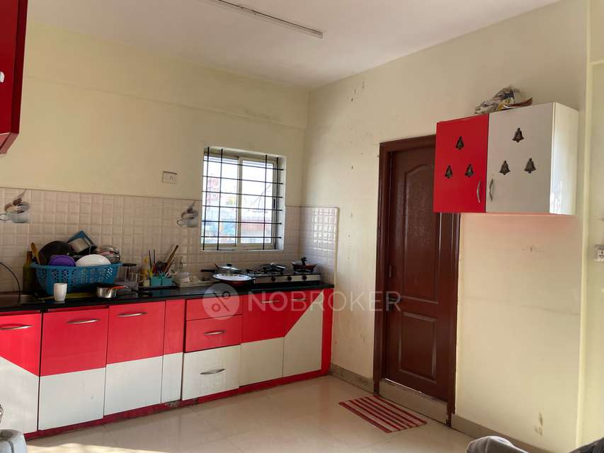 Single Room for Female In 2 BHK  In Nobo Nagar In Kalena Agrahara