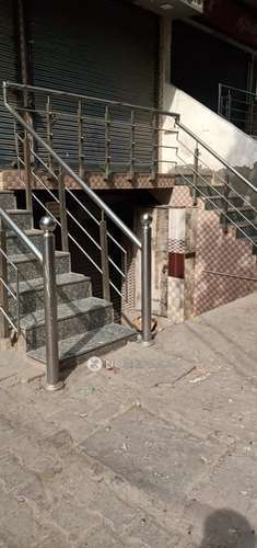 Godown/Warehouse in Sector 22, Noida for Rent 