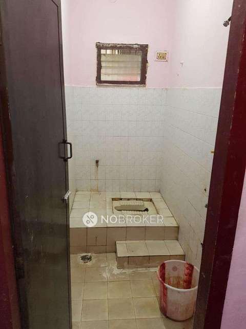 4+ BHK Flat In Salim Ashird Aprtment For Sale  In Virugambakkam