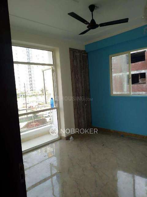 3 BHK Flat In Dream Height for Rent  In Sector 52 