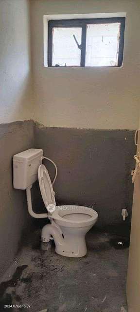 1 RK Flat In Wave City For Sale  In Gaurs Wave City