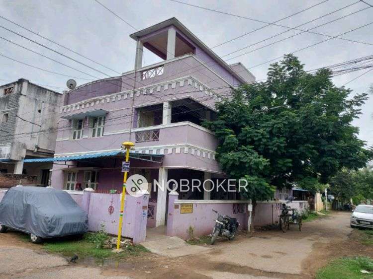 1 RK Flat In Rajeswari Nagalingam Illam for Rent  In Madhanandapuram