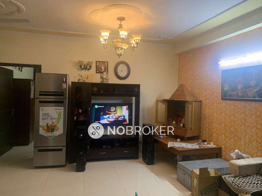 2 BHK Flat In Balaji Apartment For Sale  In Sainik Farm