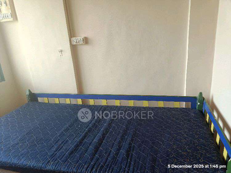 1 RK Flat In Hvc Chs for Rent  In Hotel Shree Laxmi, Near Kadamwadi, Vakola, Santacruz East, Mumbai, 400055, India