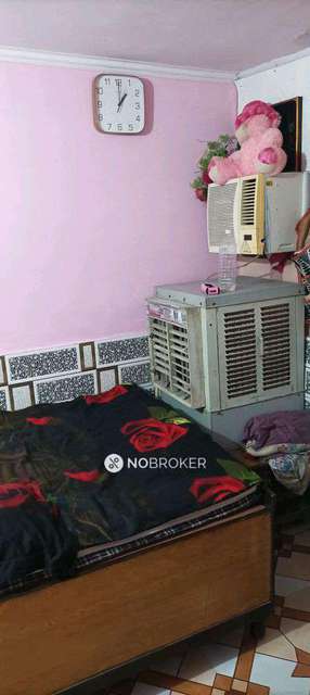 1 BHK Flat For Sale  In Laxmi Park