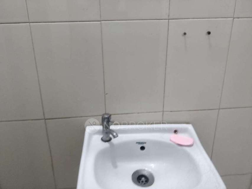 1 BHK Flat In Rohini Cooperative Housing Scoiety Gokhale Nagar Mig6 for Rent  In 100101, Janwadi, Janwadi, Gokhalenagar, Pune, Maharashtra 411016, India