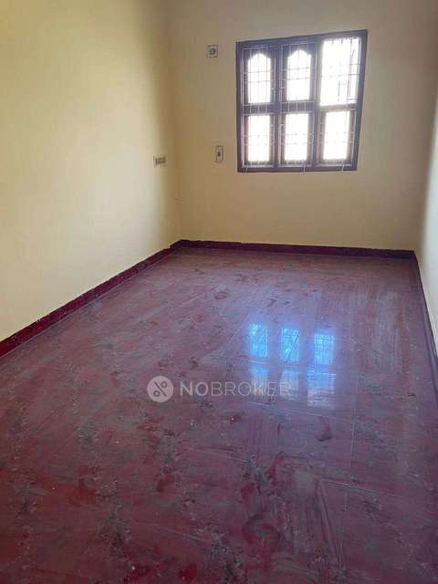 Single Room for Female In 3 BHK  In Ramapuram