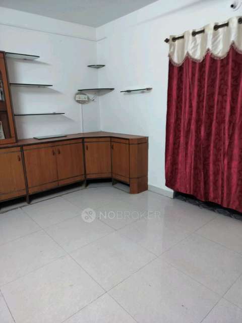 2 BHK Flat In Runwal Park for Rent In Market Yard