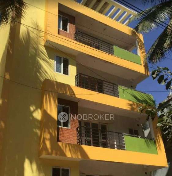 2 BHK Flat In Hsr Grand Apartment for Rent  In Banaswadi